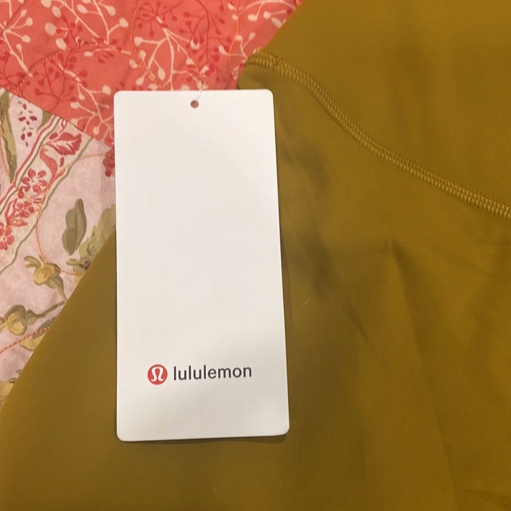 Lululemon winder train HR shorts - Picture 3 of 9